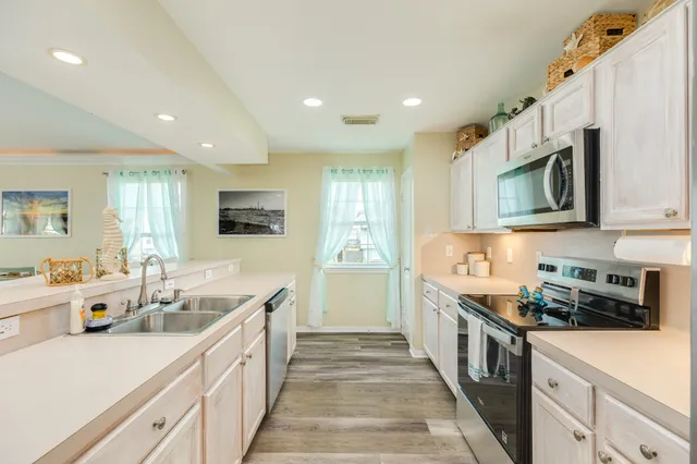 $399,000 | 13214 Jolly Roger Drive, Freeport, TX 77541