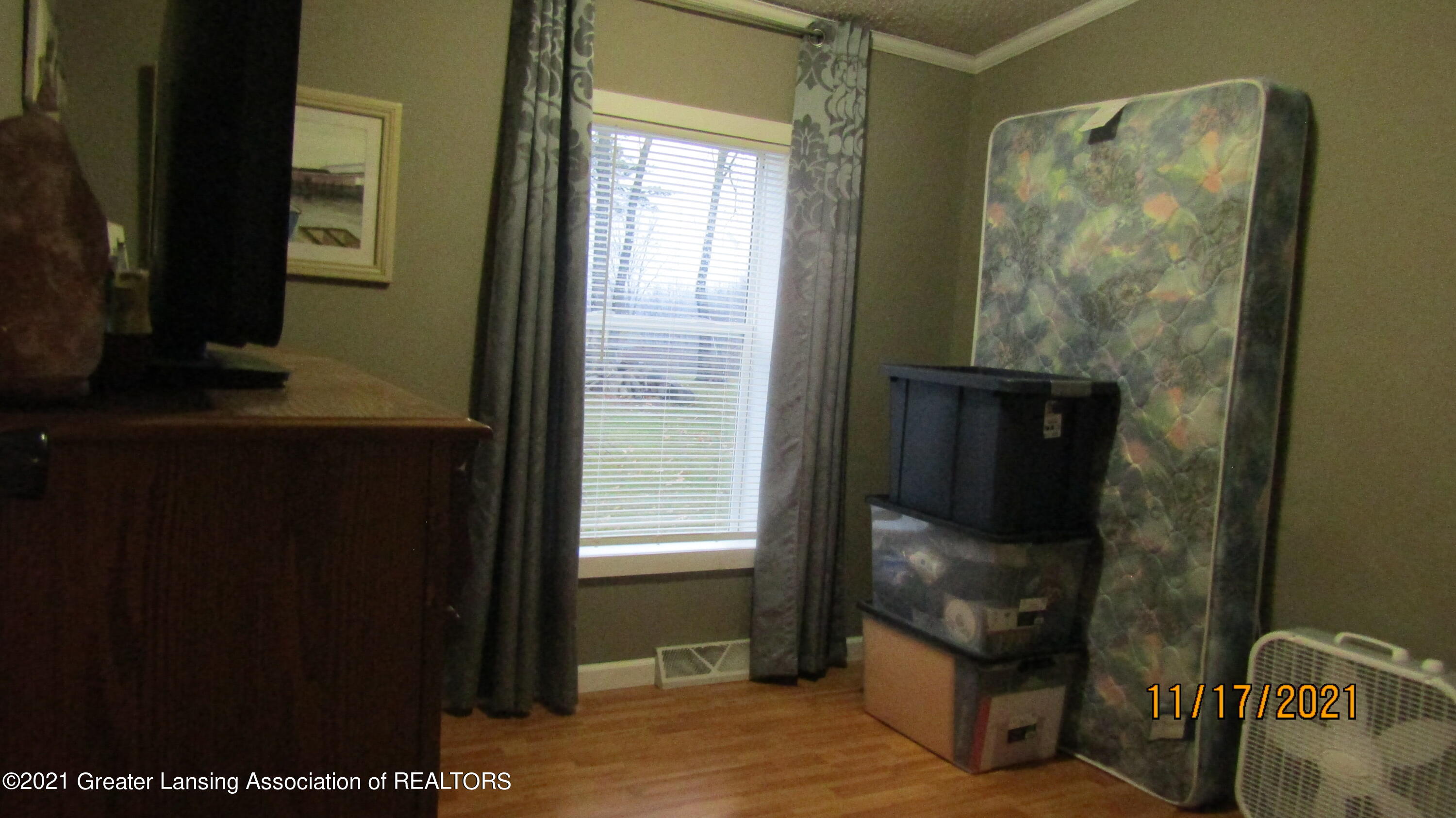 2057 South Lacey Lake Road Bellevue, MI 49021 - Photo 19 of 20 IMG_0424