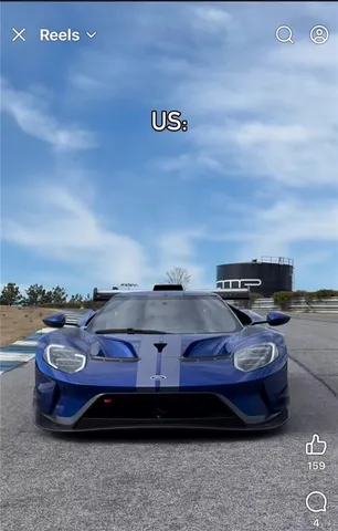 a view of a roof with sitting area