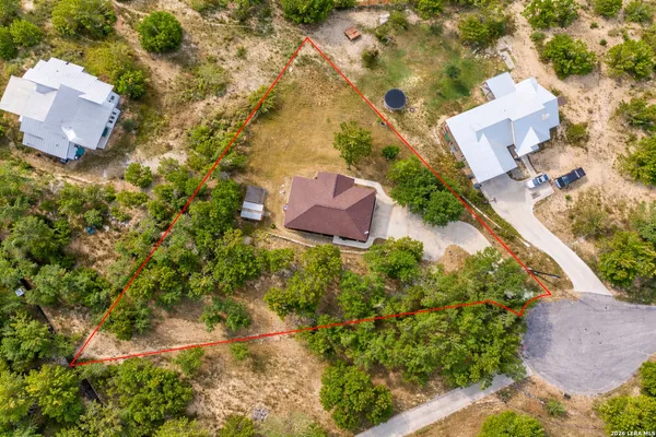 $349,900 | 220 Cody Court, Canyon Lake, TX 78133