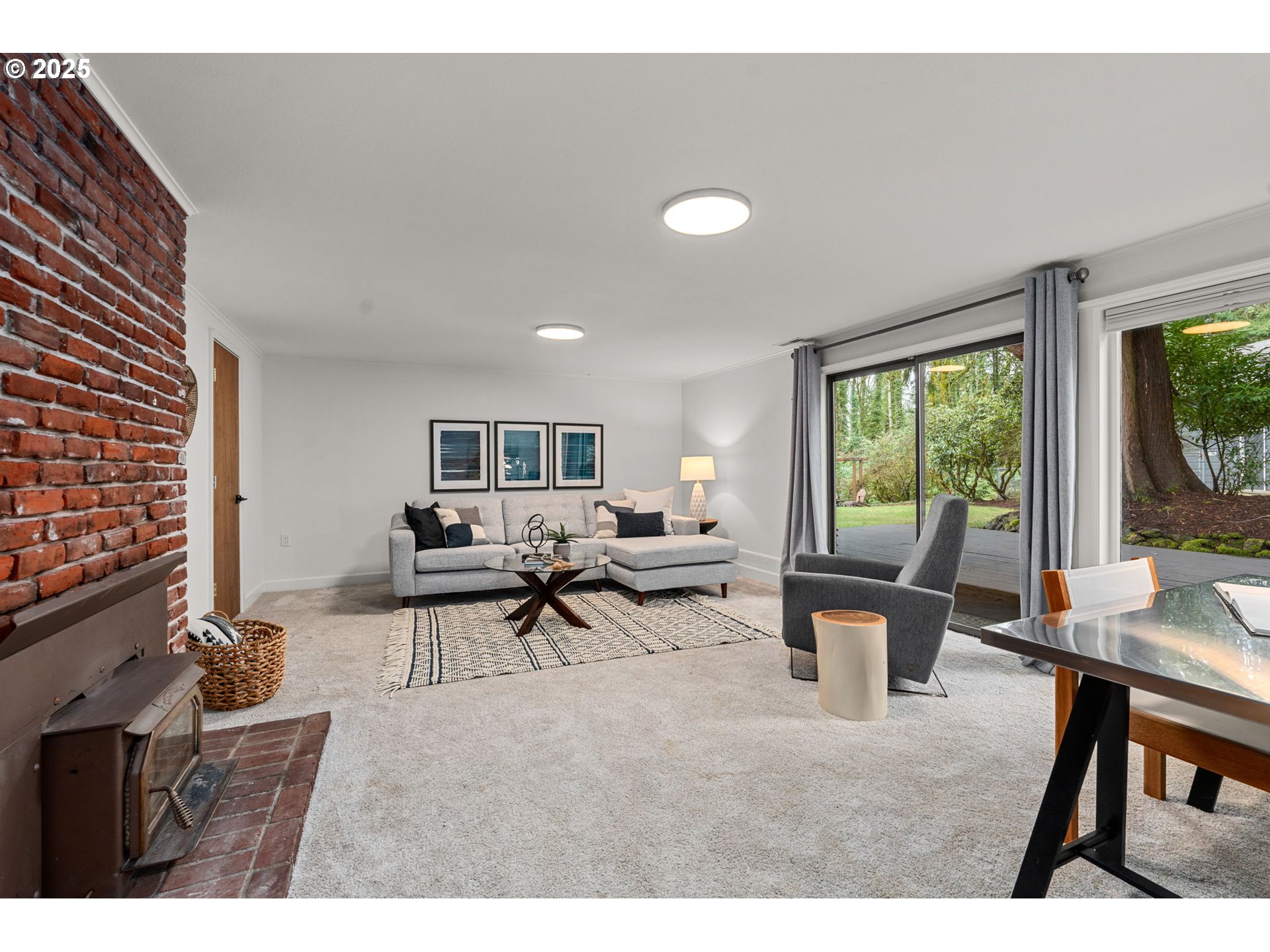 10441 Southwest Ridgeview Lane Portland, OR 97219 - Photo 17 of 38 Gallery Image 17