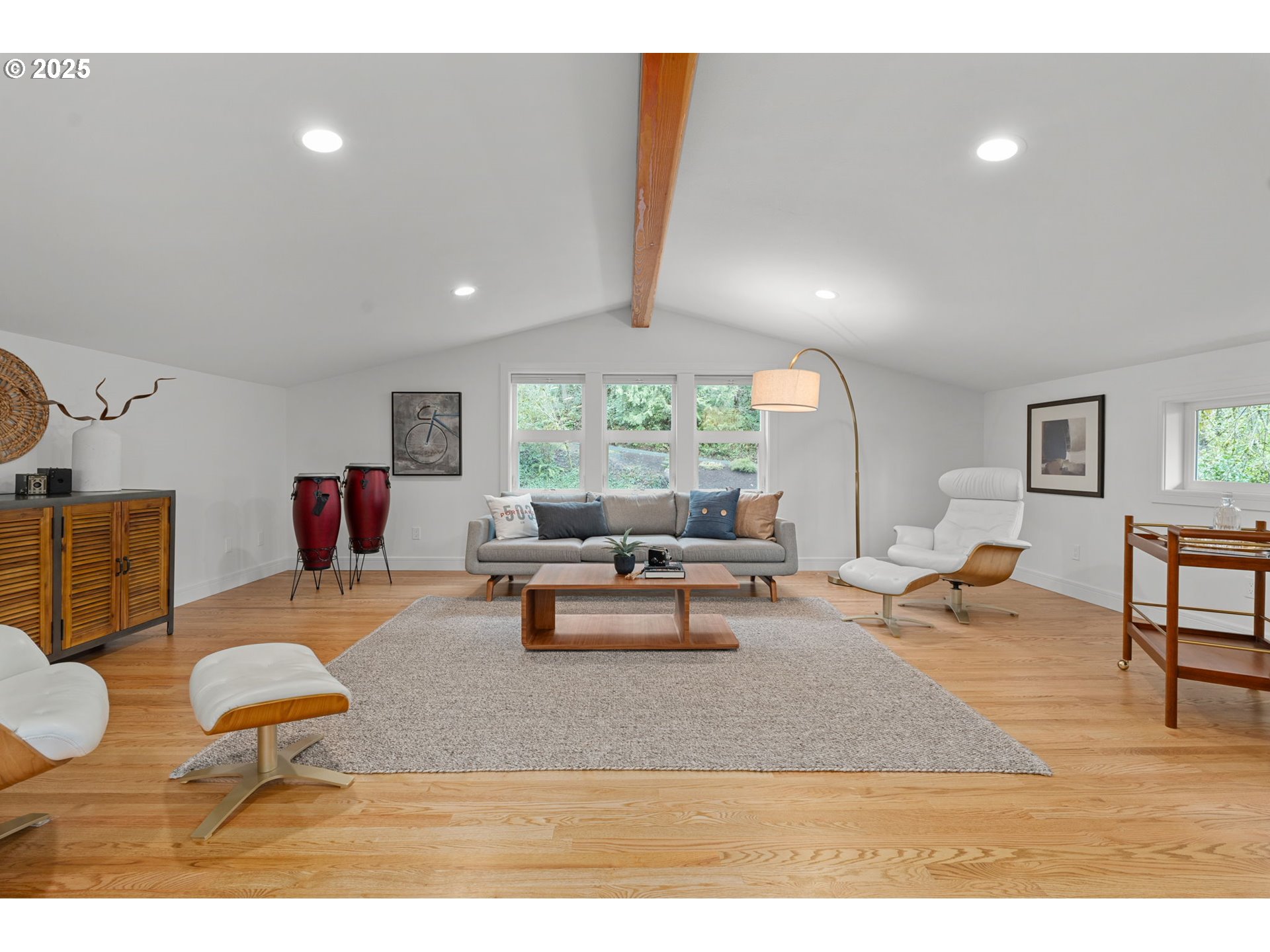 10441 Southwest Ridgeview Lane Portland, OR 97219 - Photo 22 of 38 Gallery Image 22