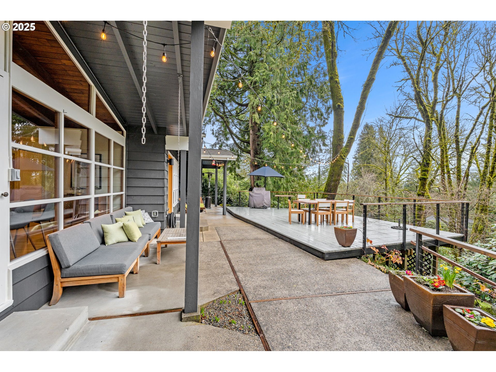 10441 Southwest Ridgeview Lane Portland, OR 97219 - Photo 27 of 38 Gallery Image 27