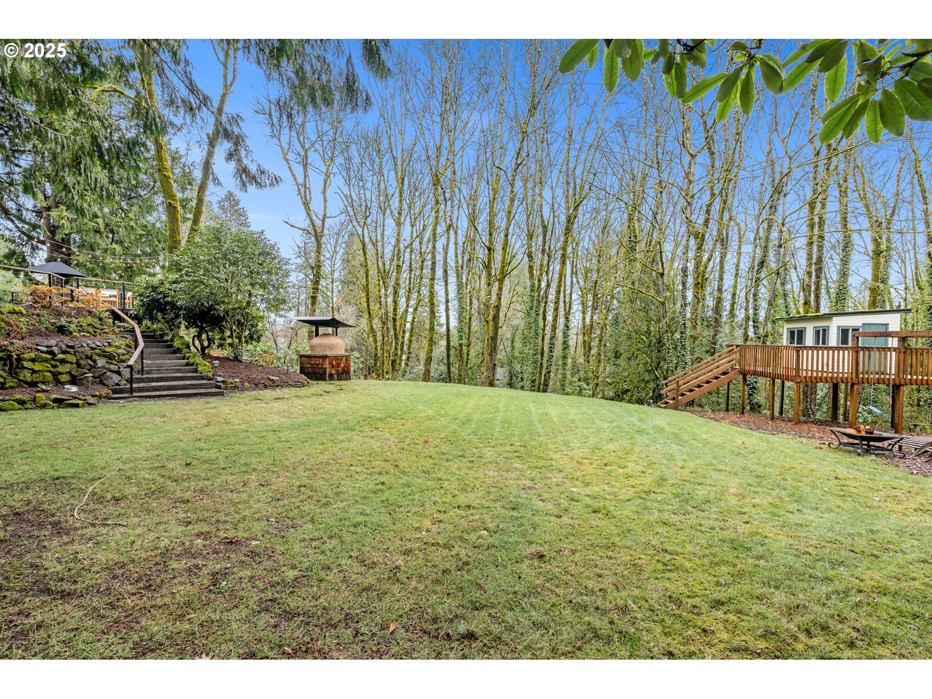 10441 Southwest Ridgeview Lane Portland, OR 97219 - Photo 33 of 38 Gallery Image 33