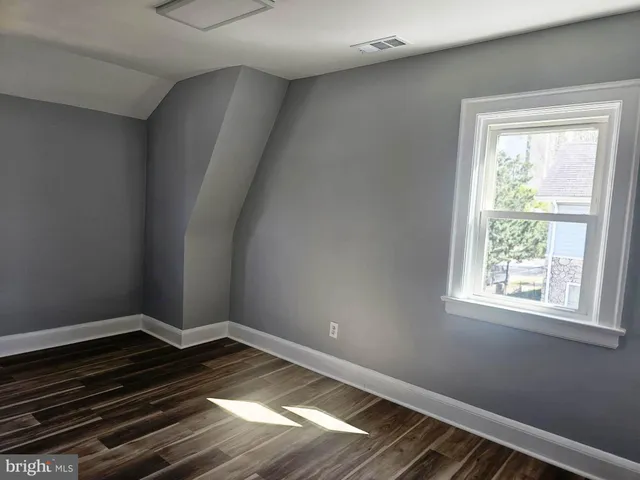 $4,850 | 2500 South Eads Street, Arlington, VA 22202