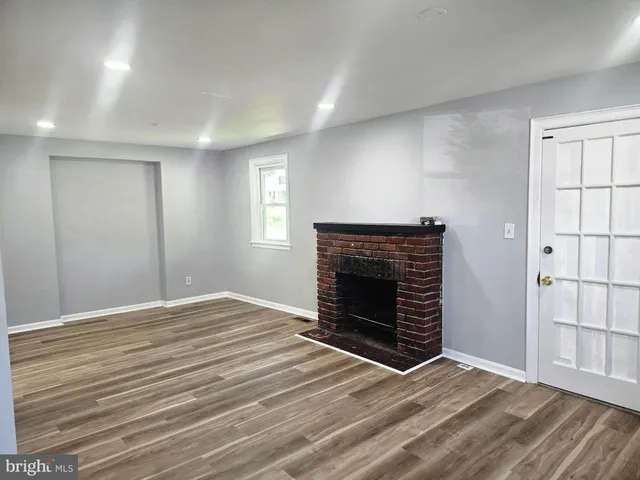 $4,850 | 2500 South Eads Street, Arlington, VA 22202