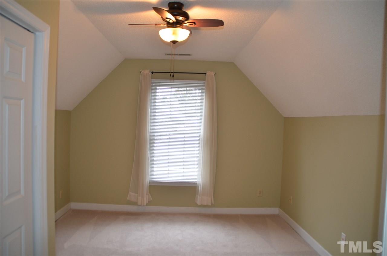 5041 Knightsbridge Way Raleigh, NC 27604 - Photo 9 of 21