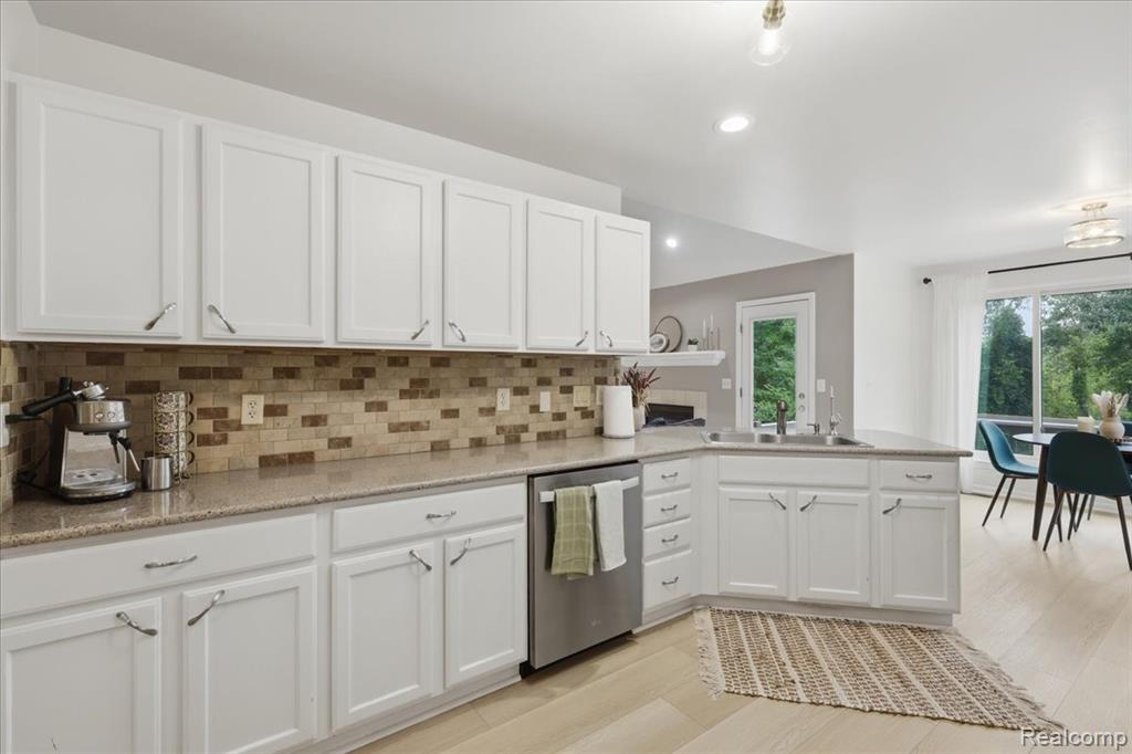 1393 Remsing Street Hartland, MI 48353 - Photo 21 of 71 Gallery Image 21
