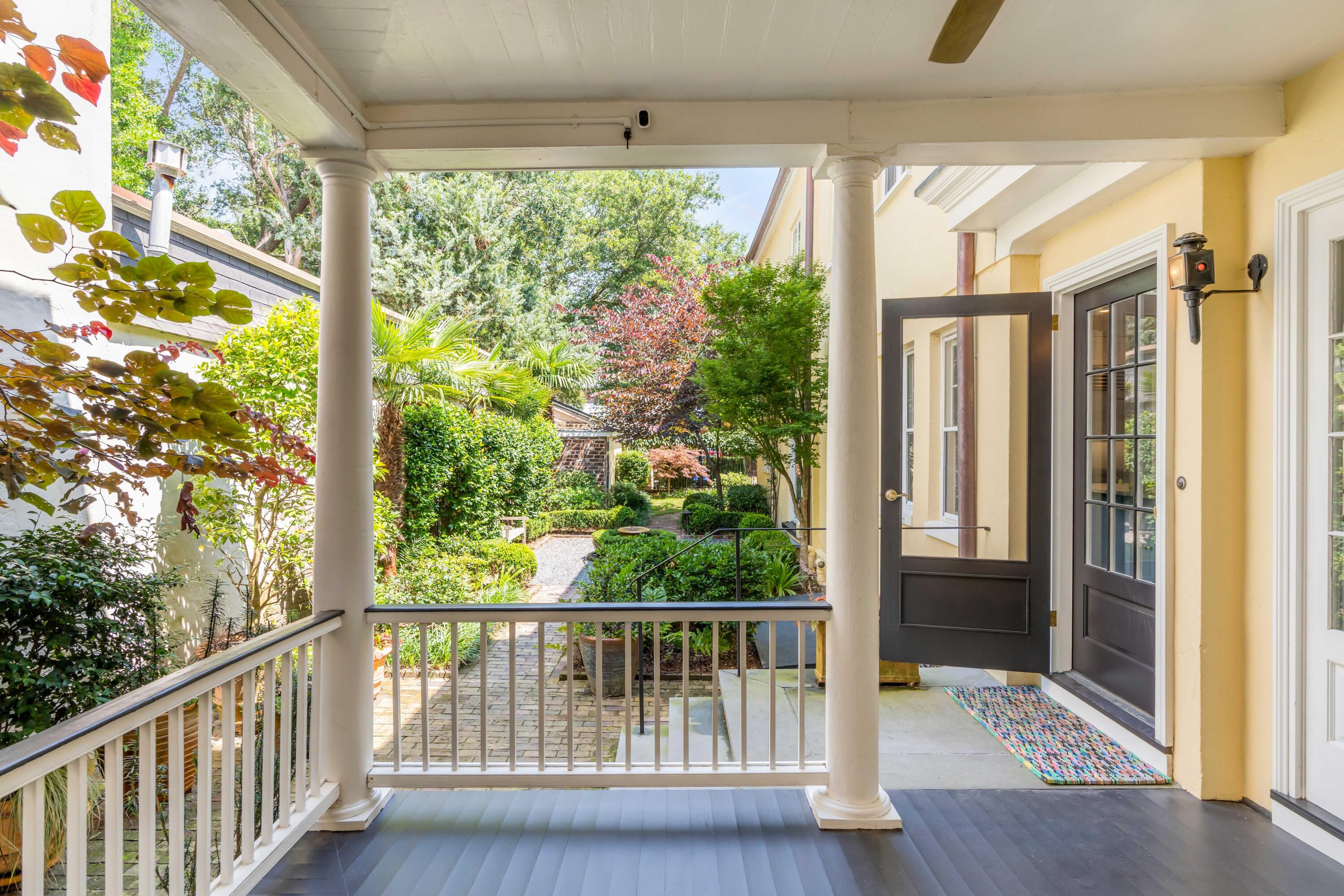 56 Tradd Street Charleston, SC 29401 - Photo 5 of 78 5