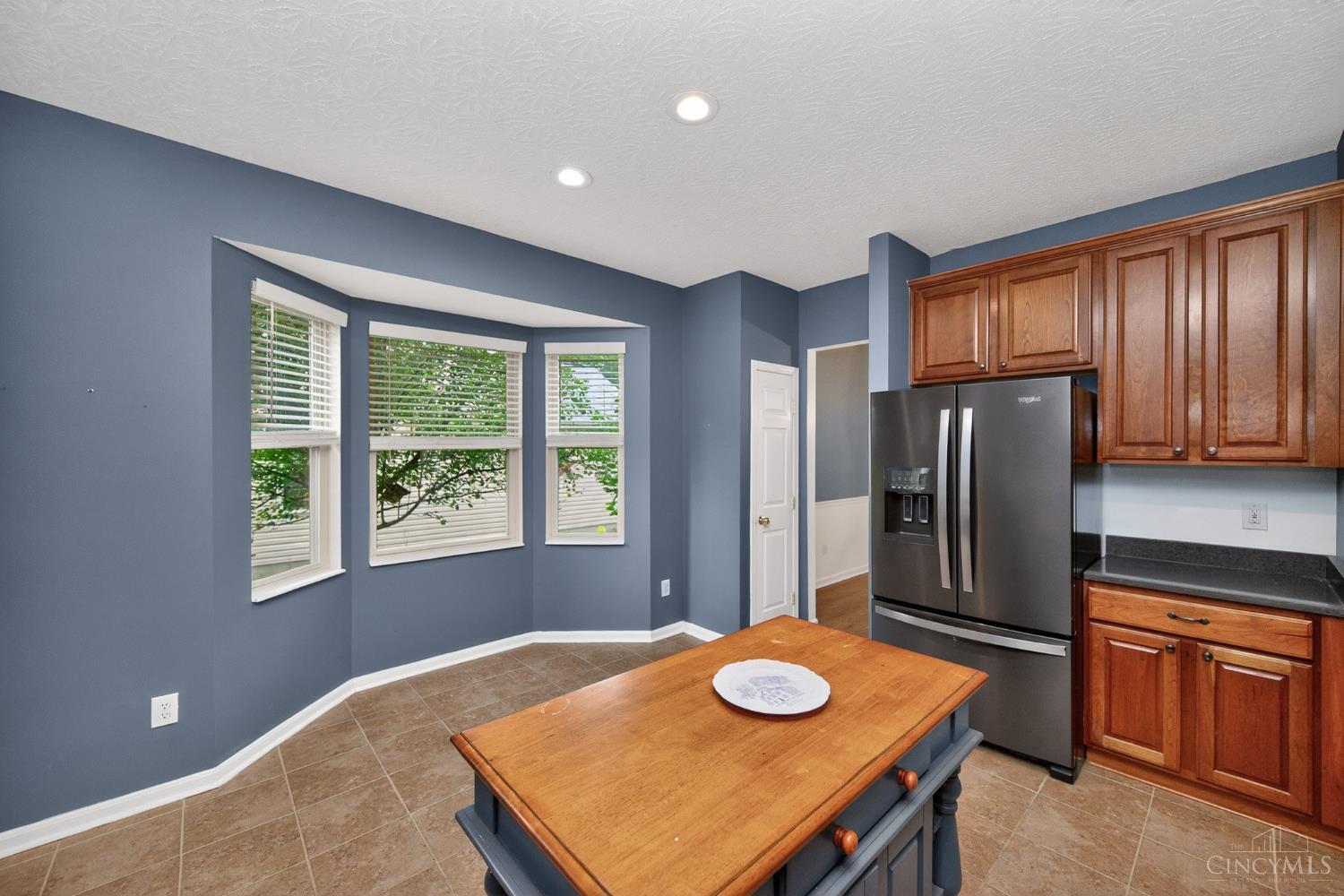 218 Heffron Circle Maineville, OH 45039 - Photo 12 of 59