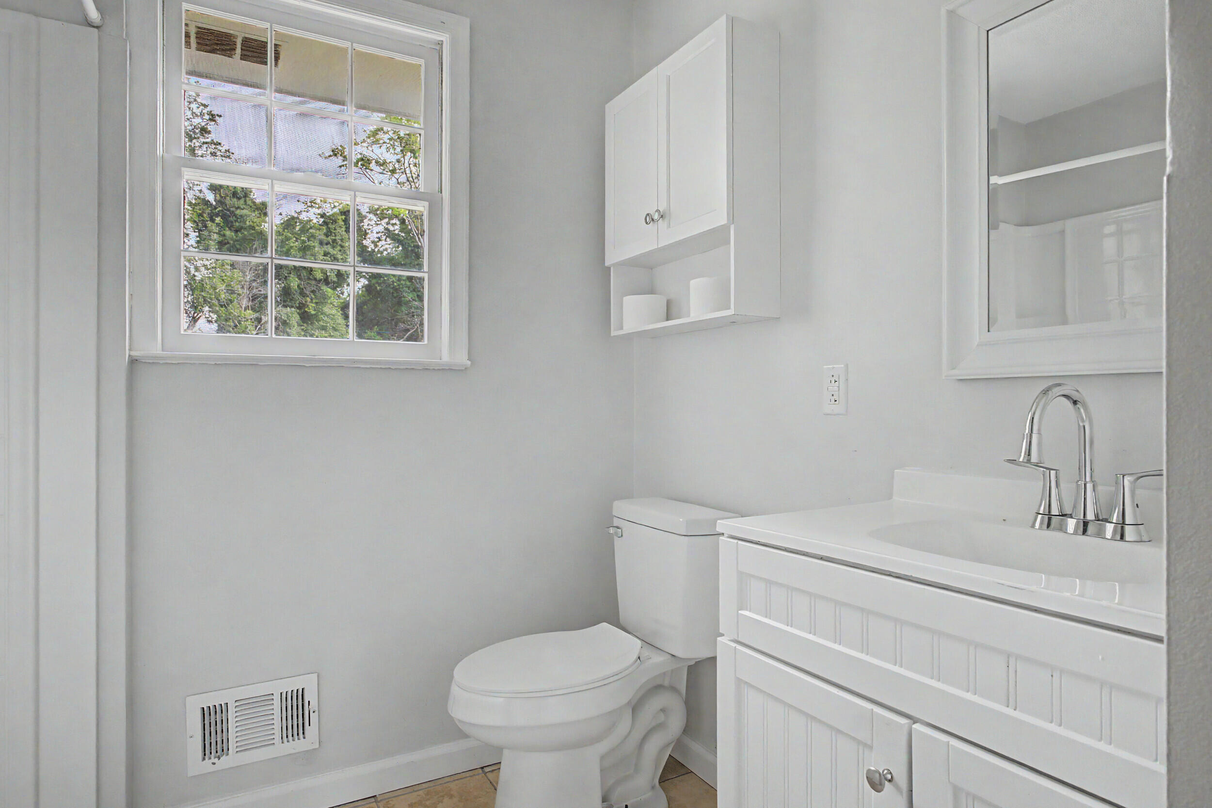 125 Aiken Street Springfield, SC 29146 - Photo 19 of 38