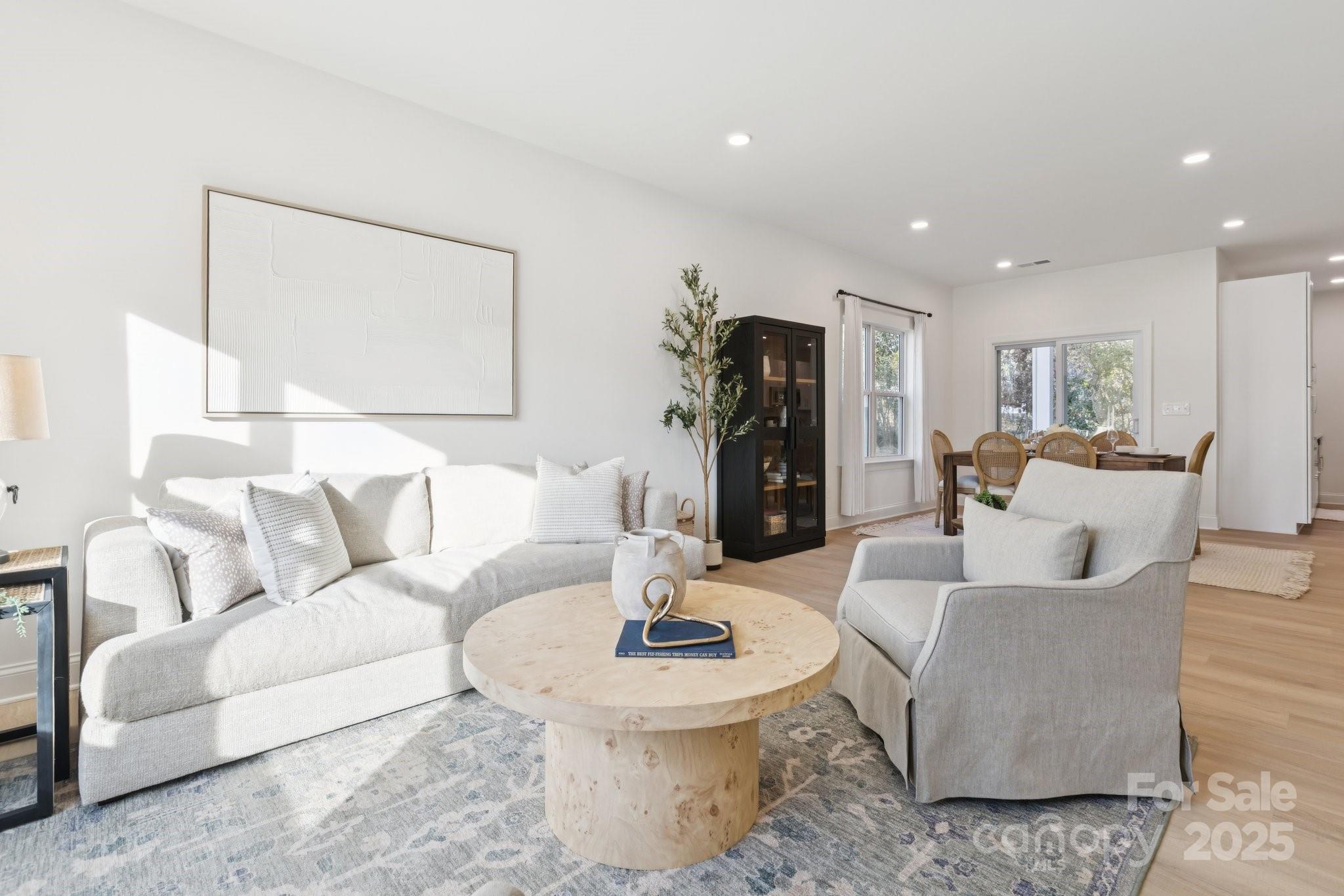 5399 Toano Road Charlotte, NC 28215 - Photo 4 of 28