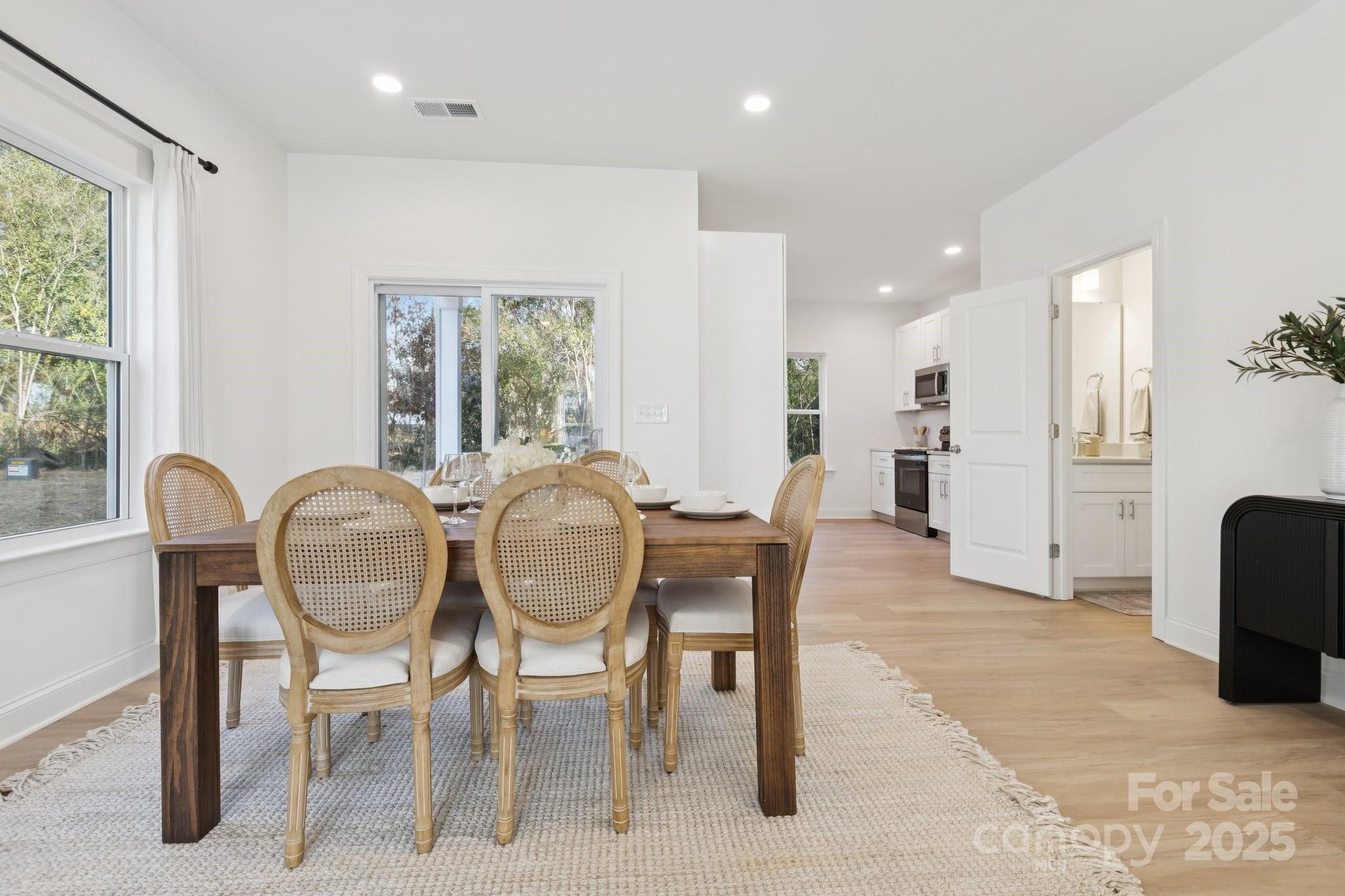 5399 Toano Road Charlotte, NC 28215 - Photo 8 of 28