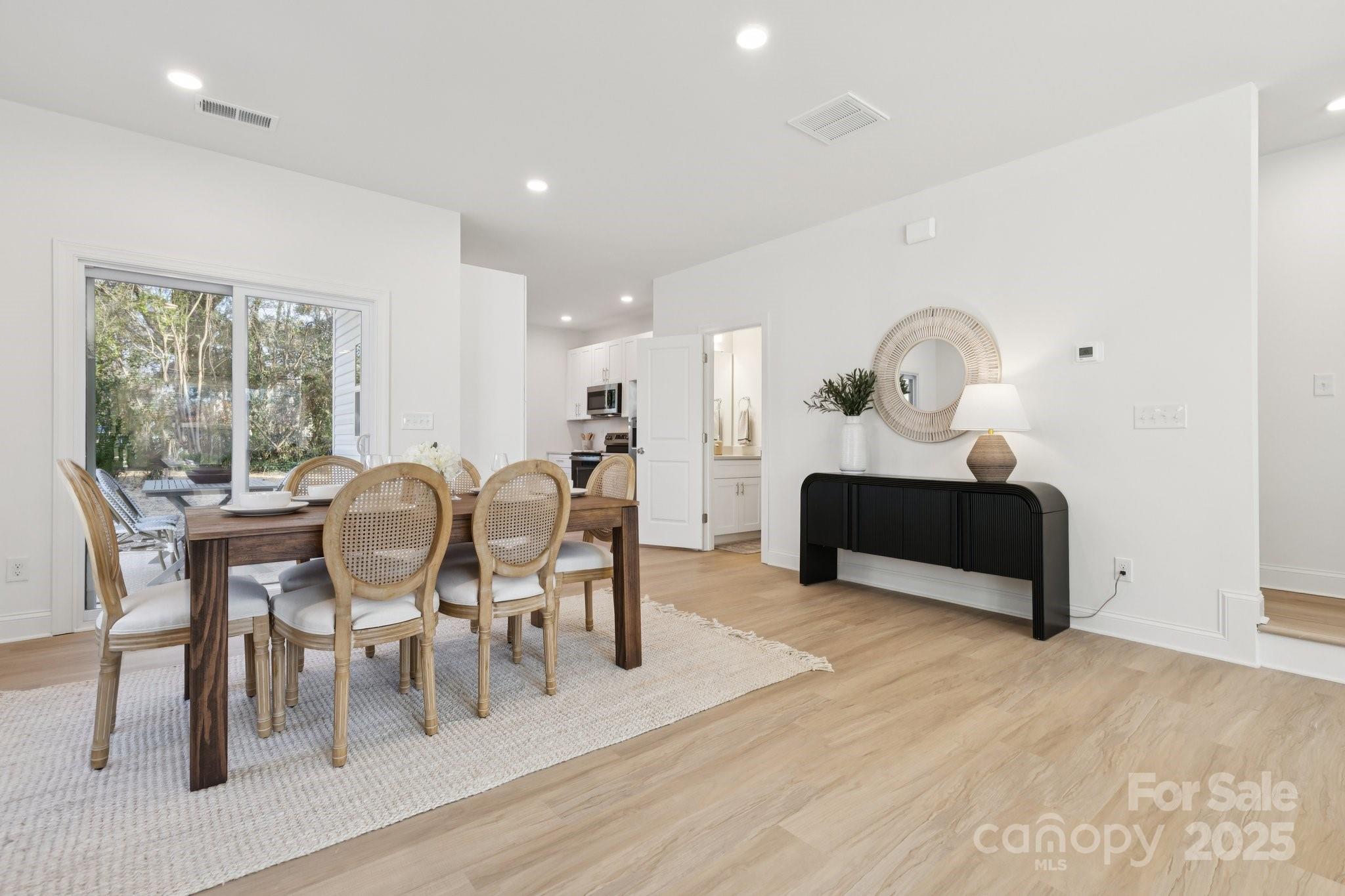 5399 Toano Road Charlotte, NC 28215 - Photo 9 of 28