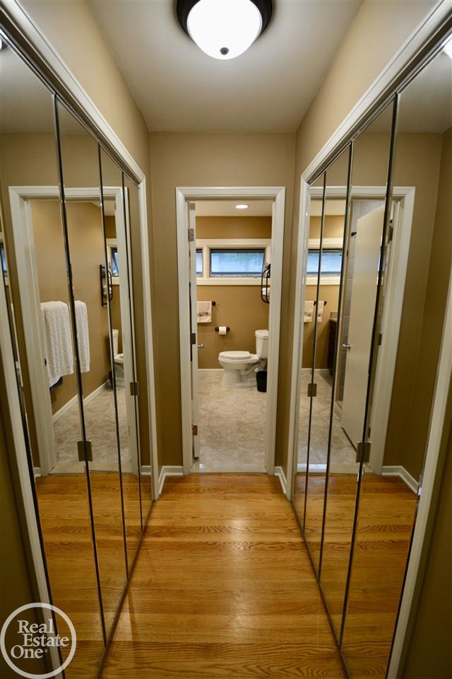 475 Lexington Road Grosse Pointe Farms, MI 48236 - Photo 22 of 40