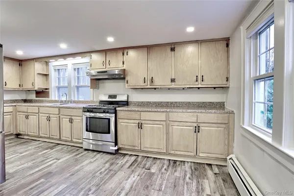 $650,000 | 377 Buena Vista Road, New City, NY 10956