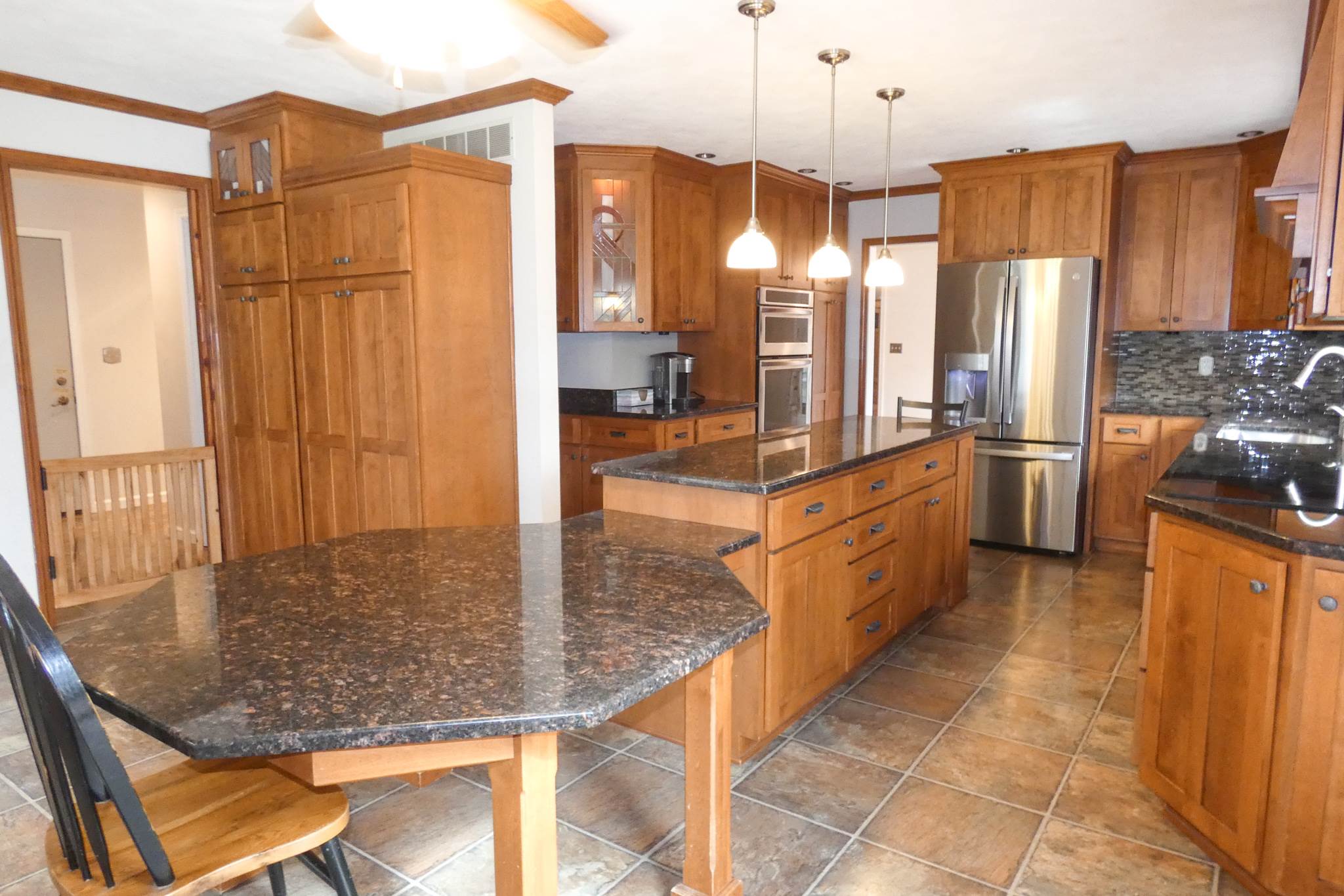 3546 West Chartwell Road Peoria, IL 61614 - Photo 13 of 41 Gallery Image 13