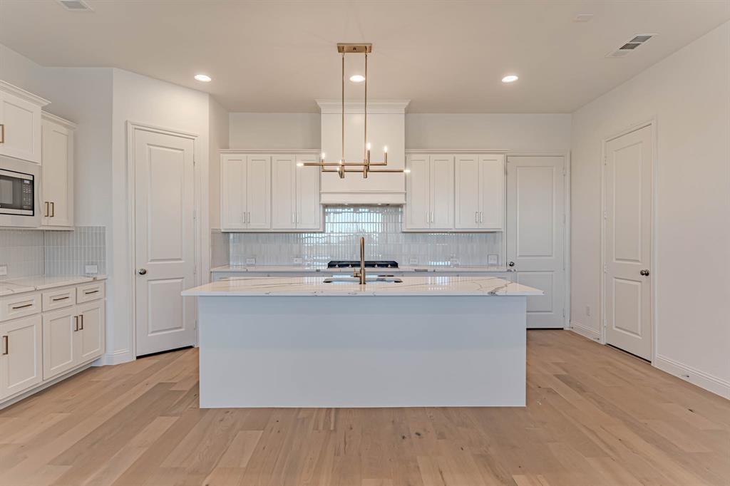 2136 Village Walk Lane Aledo, TX 76008 - Photo 31 of 38