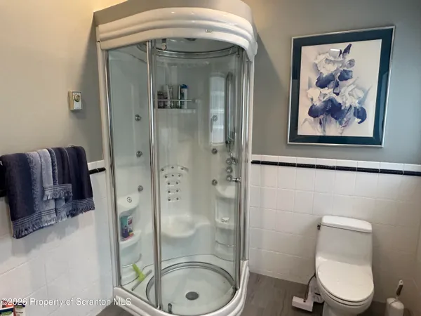 $395,000 | 15 Fall Place, Union Dale, PA 18470