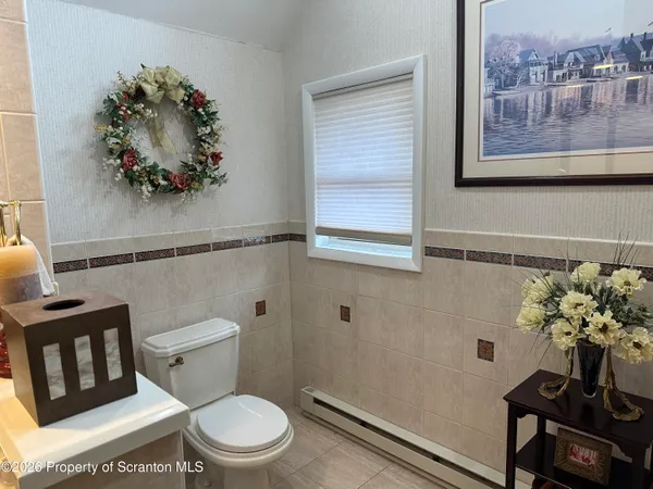 $395,000 | 15 Fall Place, Union Dale, PA 18470