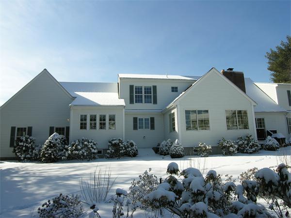 47 Longacre Road Needham, MA 02492 - Photo 3 of 30 Gallery Image 3