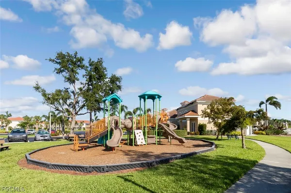 $2,800 | 9205 Belleza Way, Unit 203, Fort Myers, FL 33908