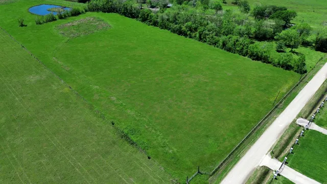 $550,000 | 8205 County Road 605, Dayton, TX 77535