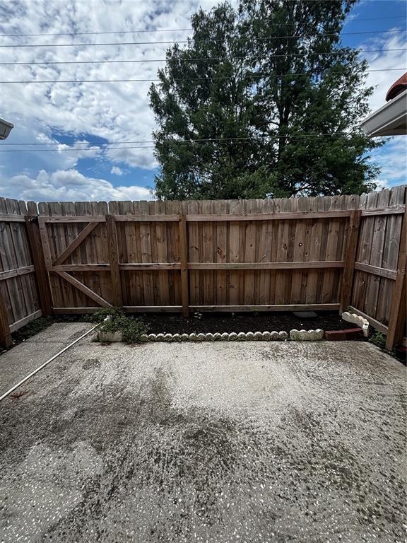 1627 Long Ridge Court, Unit 270 Orlando, FL 32807 - Photo 22 of 23