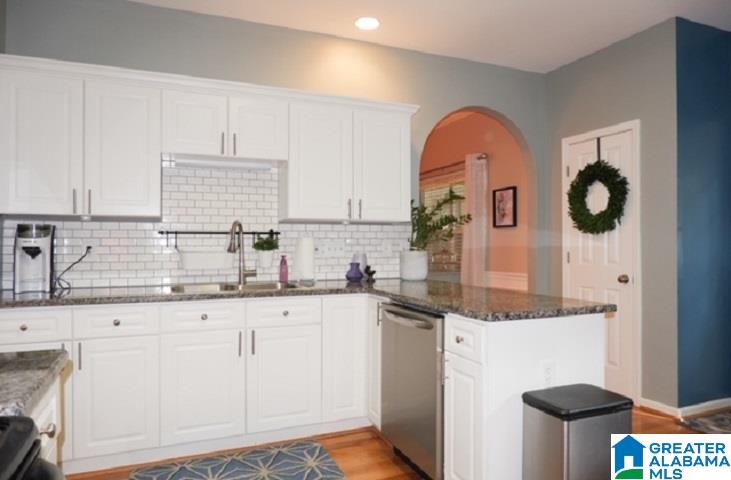 582 Clearview Road Birmingham, AL 35226 - Photo 6 of 16