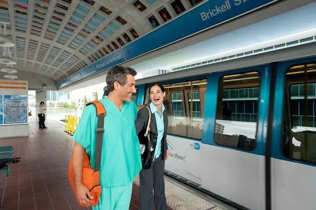 $3,800 | 79 Southwest 12th Street, Unit 2512S, Miami, FL 33130