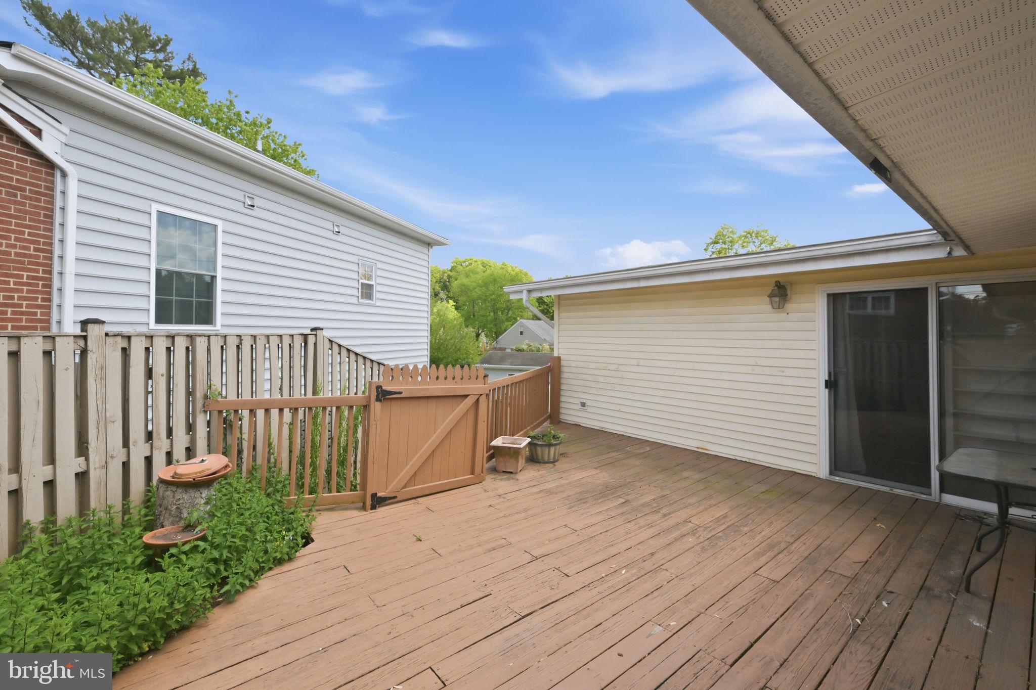 512 Dennis Avenue Silver Spring, MD 20901 - Photo 20 of 21