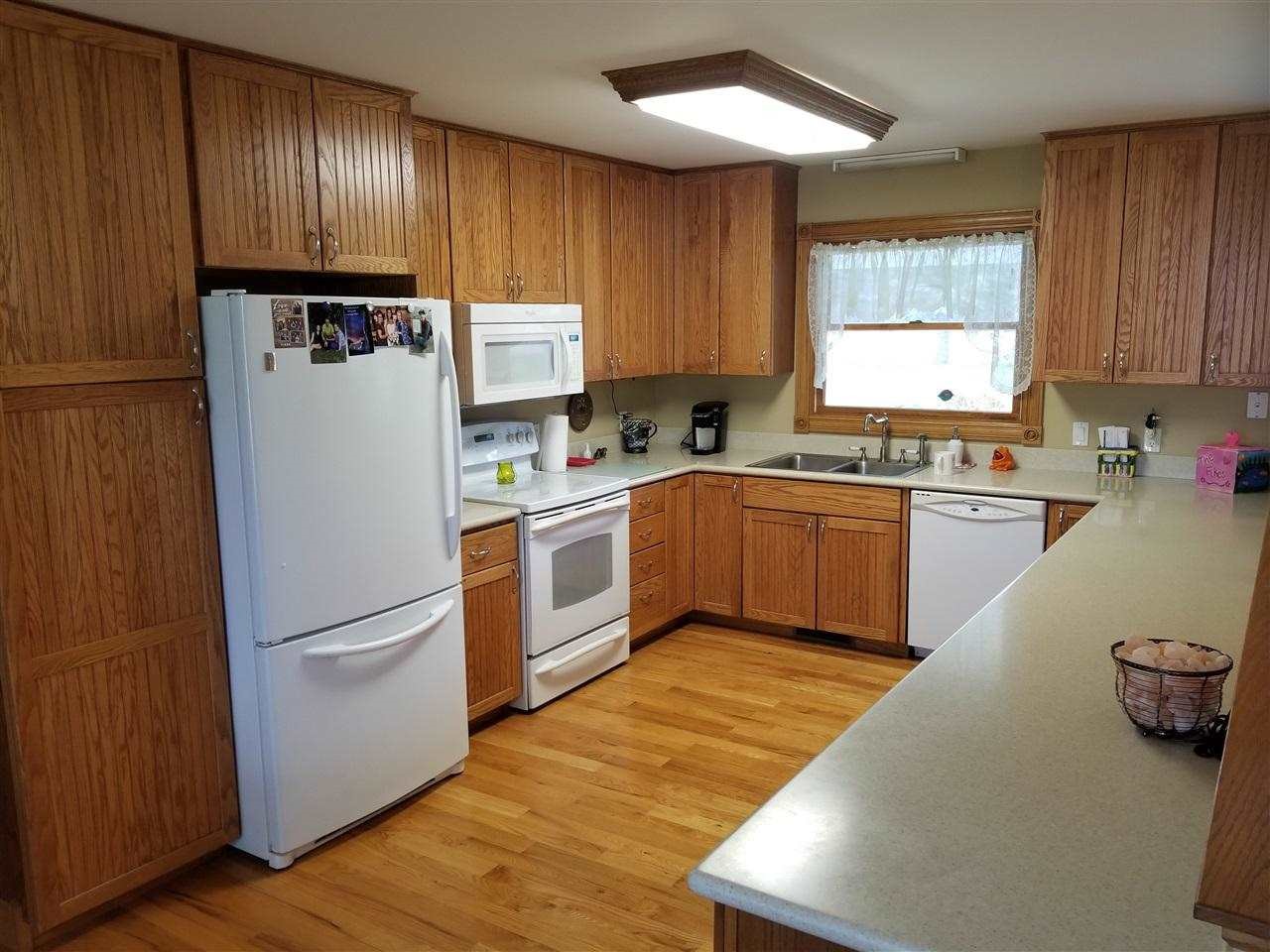 8335 West Farrand Road Montrose, MI 48457 - Photo 8 of 40 Gallery Image 8
