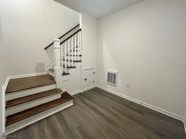 $4,600 | 223 Myrtle Road, Warren, NJ 07059