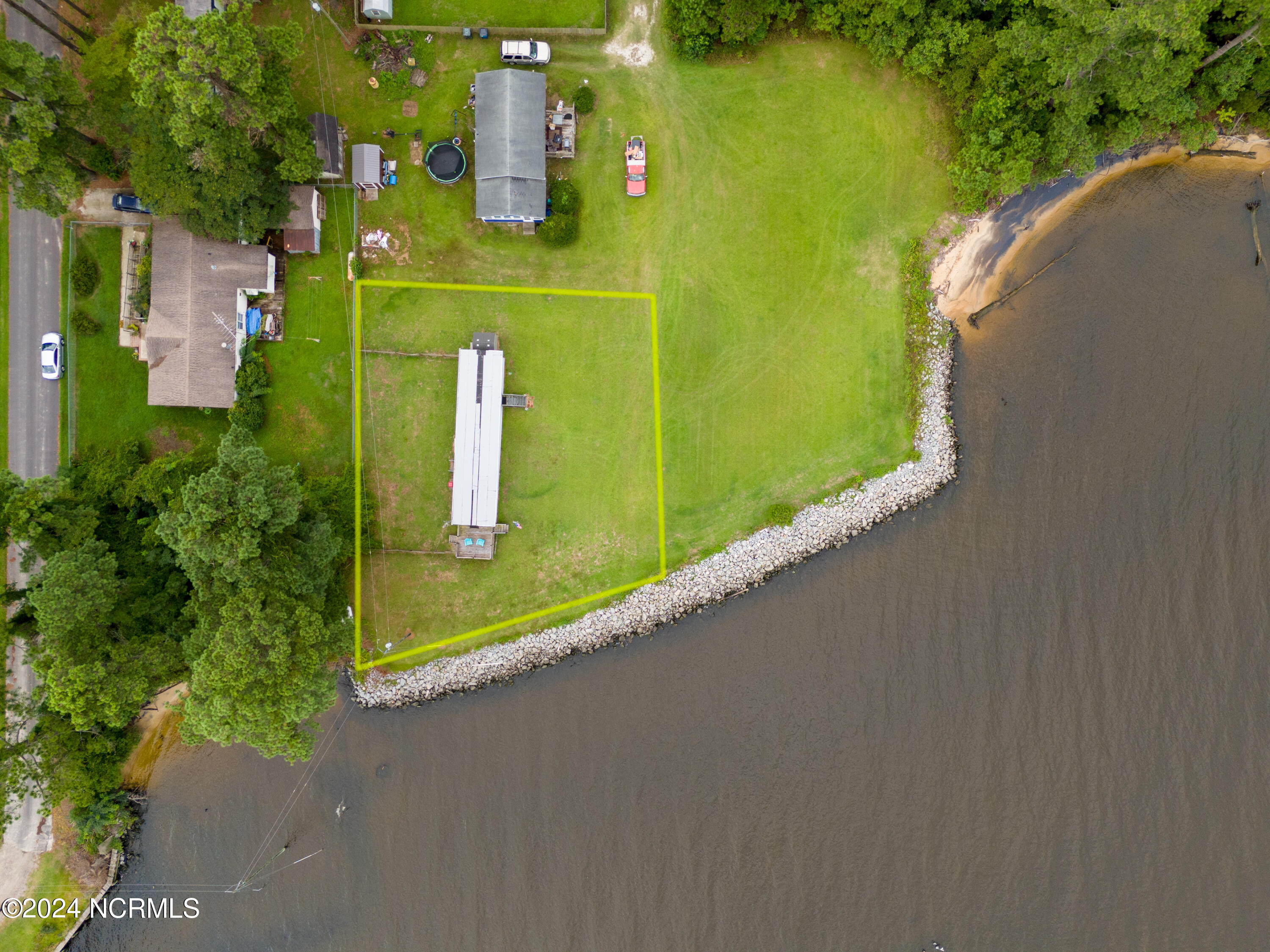 608 Valee Beach Road Columbia, NC 27925 - Photo 3 of 43 Property Lines 608 VLB