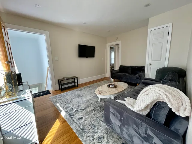 $3,400 | 130 Woodlawn Avenue, Unit 2, Saratoga Springs, NY 12866