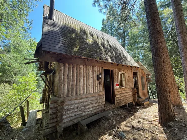 $299,000 | 16941 Weeds Point Road, Camptonville, CA 95922