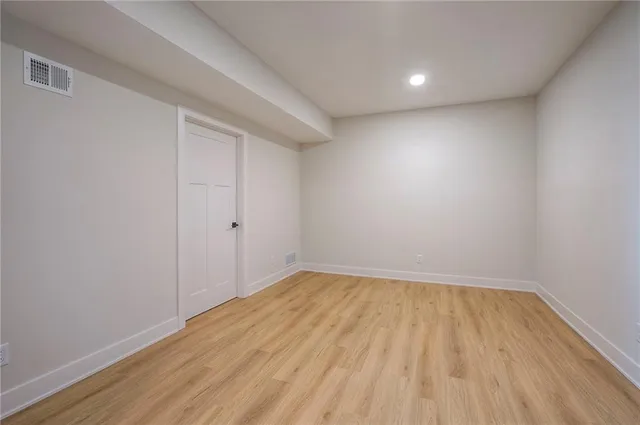 $1,085,000 | 595 South Shore Drive, Lake Winnebago, MO 64034