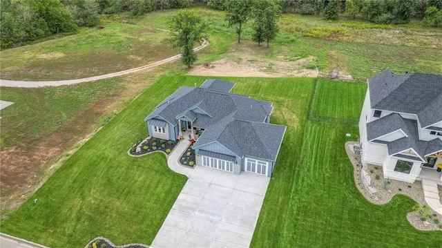 $1,085,000 | 595 South Shore Drive, Lake Winnebago, MO 64034