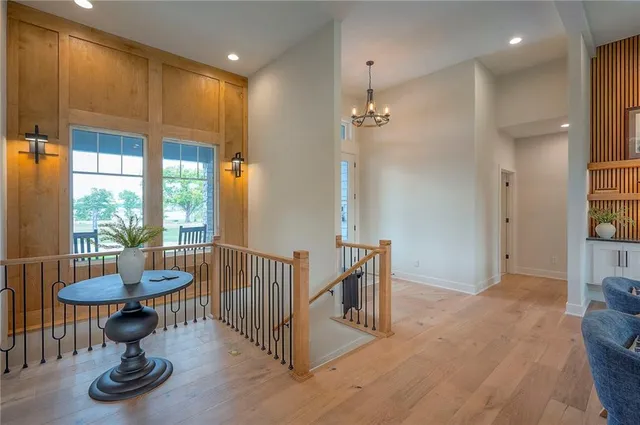 $1,085,000 | 595 South Shore Drive, Lake Winnebago, MO 64034