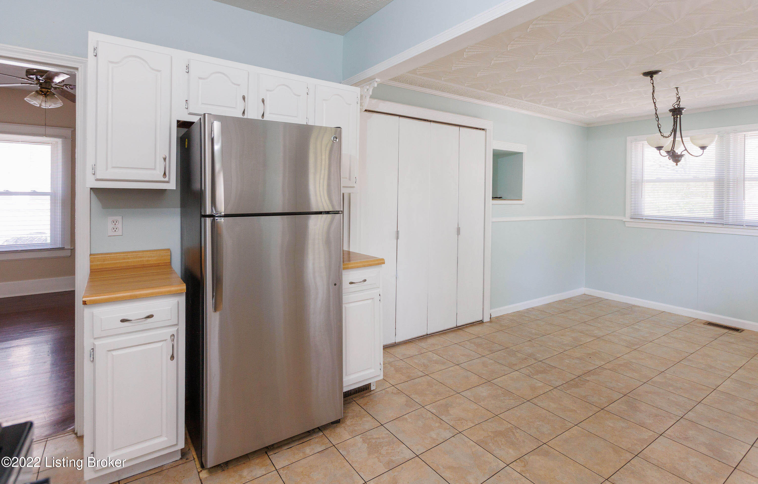 605 Edith Road Louisville, KY 40206 - Photo 19 of 38 019