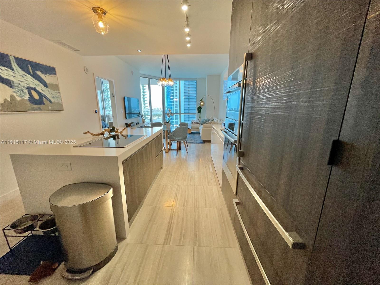 851 Northeast 1st Avenue, Unit 2605 Miami, FL 33132 - Photo 31 of 49