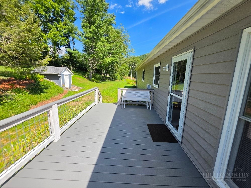 611 Rose Road Laurel Springs, NC 28644 - Photo 11 of 45 Gallery Image 11