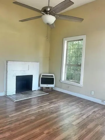 $750 | 616 South 14th Street, Corsicana, TX 75110