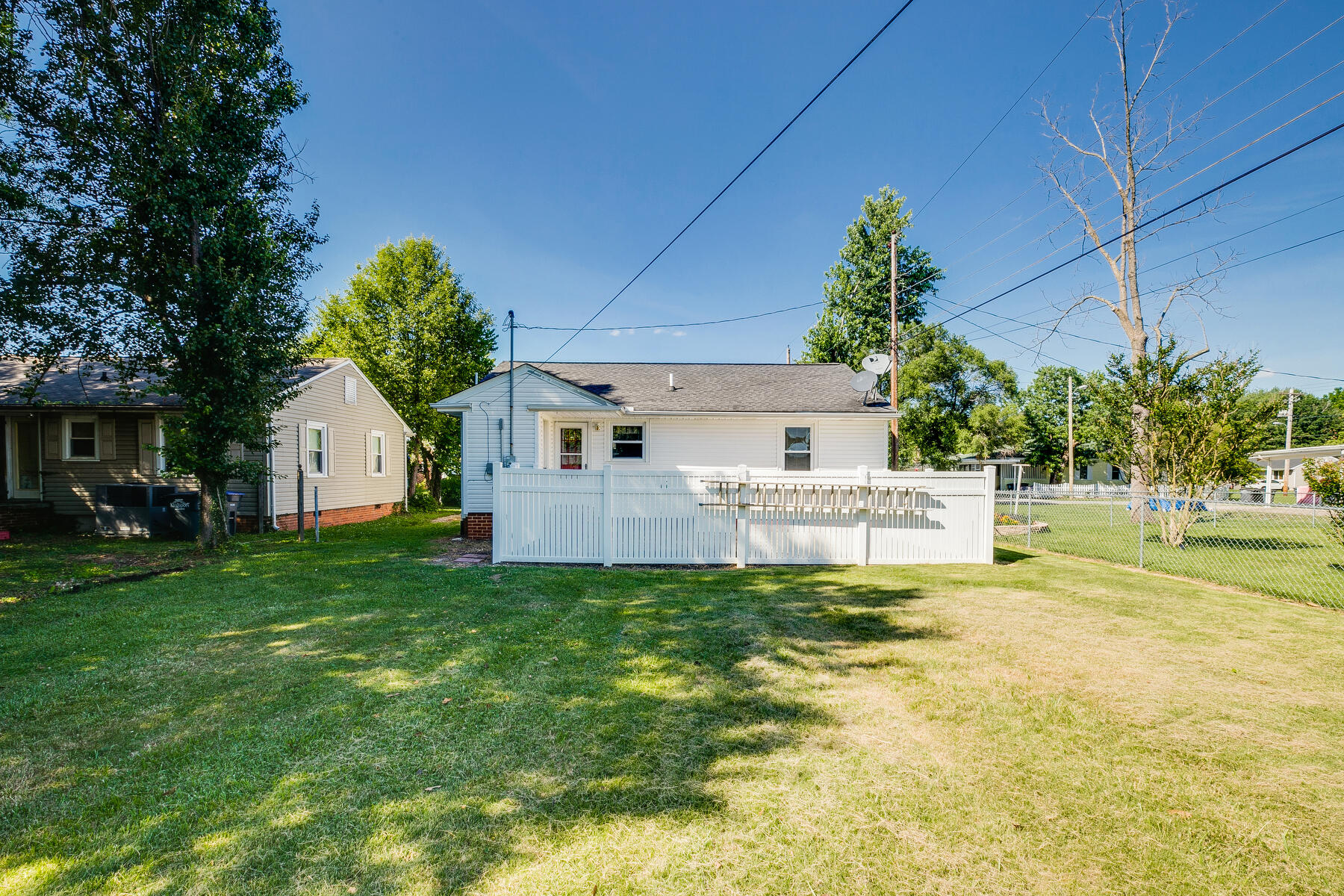 2308 Tacoma Road Kingsport, TN 37664 - Photo 24 of 29 024