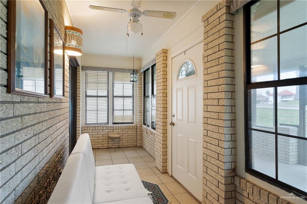 2602 Ashley Drive Pharr, TX 78577 - Photo 8 of 9 a view of a hallway with windows
