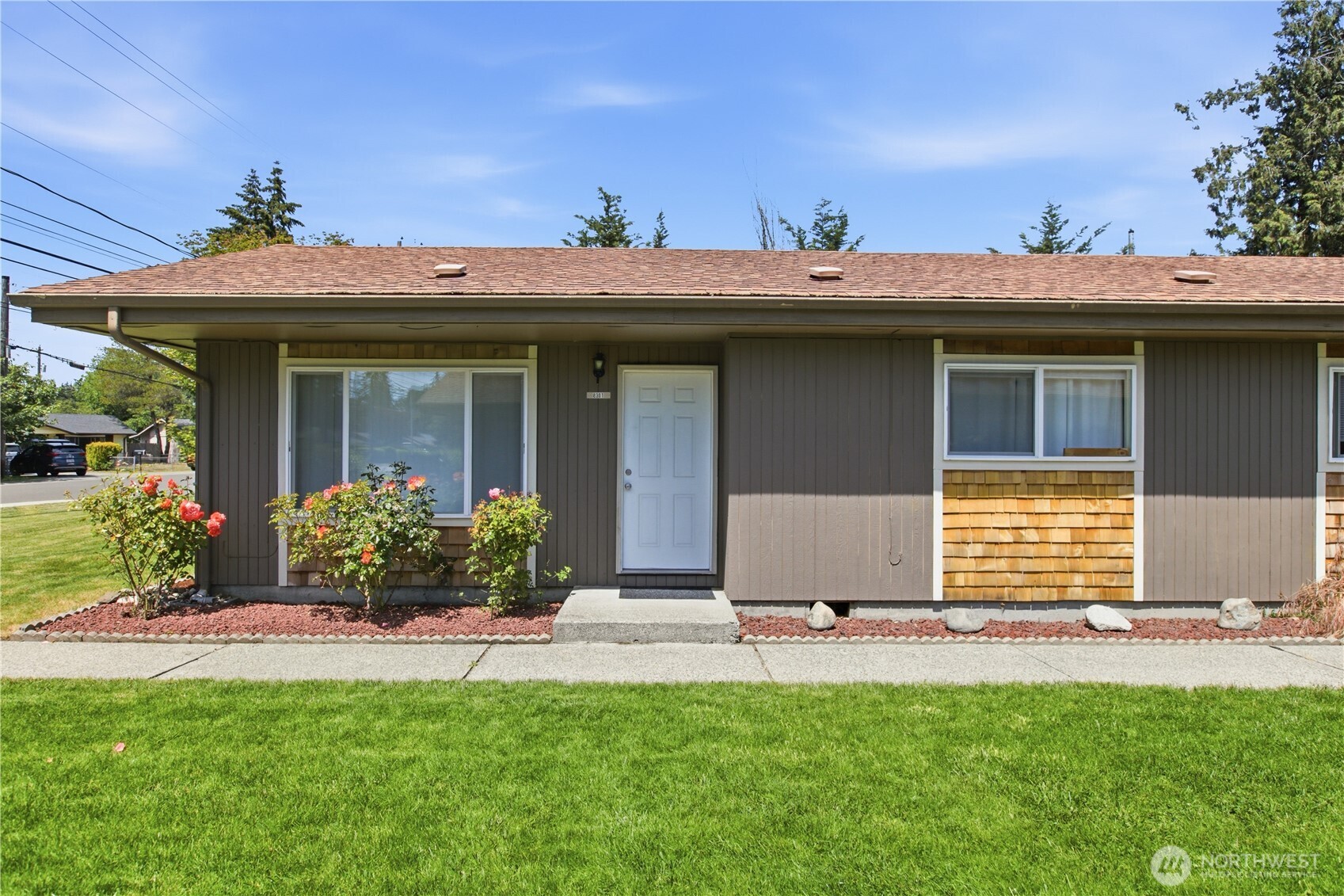 8303 John Dower Road Southwest Lakewood, WA 98499 - Photo 4 of 27