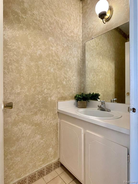 1223 Candlestick Lane Rochester Hills, MI 48306 - Photo 21 of 37