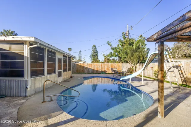 $300,000 | 727 Clarke Avenue, Melbourne, FL 32935