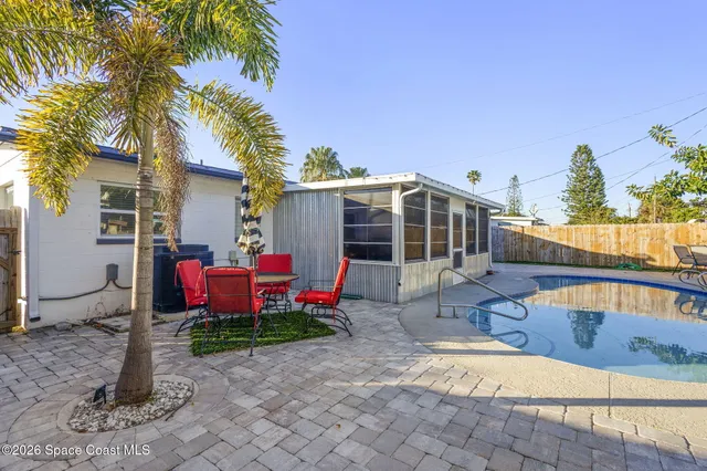 $300,000 | 727 Clarke Avenue, Melbourne, FL 32935