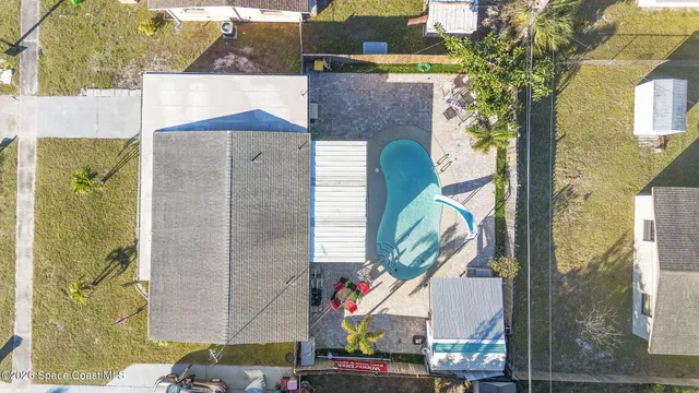 $300,000 | 727 Clarke Avenue, Melbourne, FL 32935